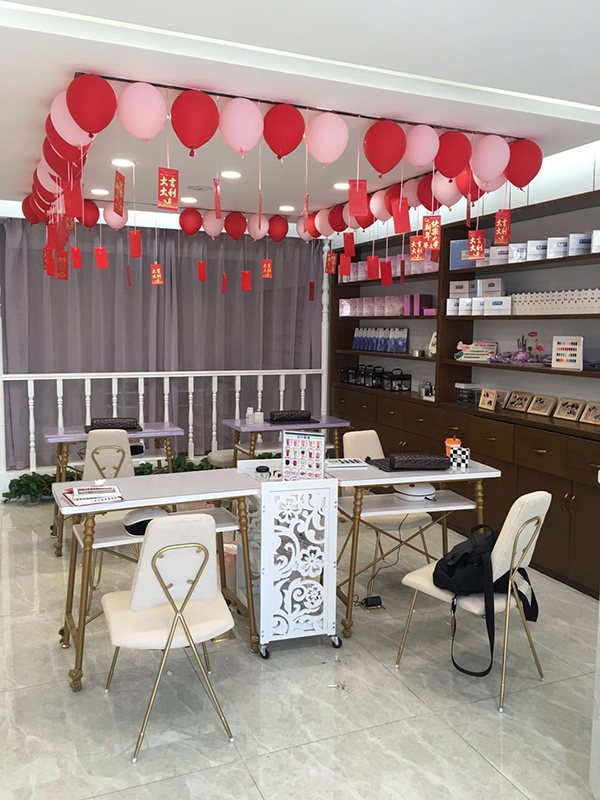 武汉200平美容院设计