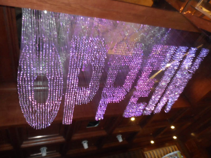 欧派橱柜尊贵馆室内灯具2