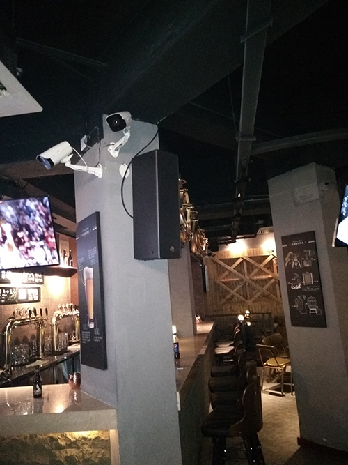 精酿酒吧装修吧台